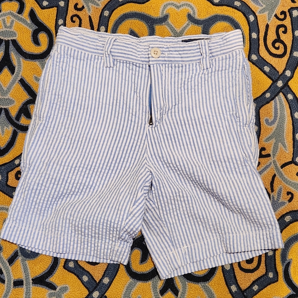 Vineyard Vines shorts size 6